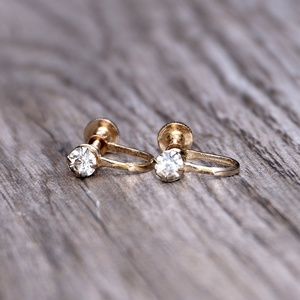 Vintage screw back earrings with faux diamond